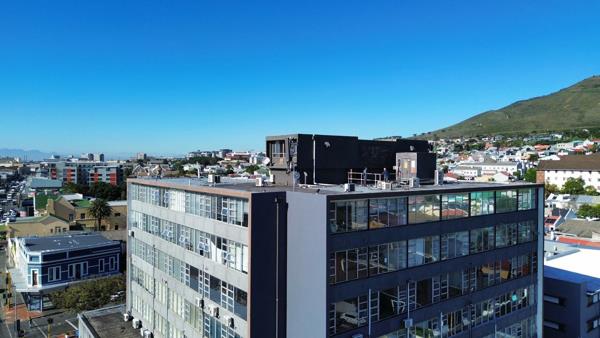 160  m² Office Space