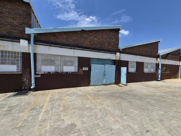 1 237  m² Industrial space