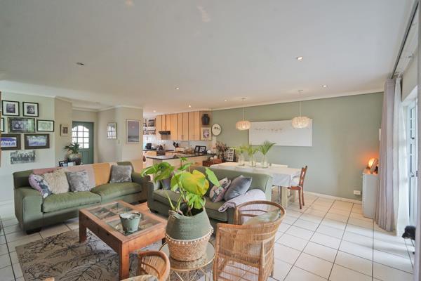 4 Bedroom Townhouse