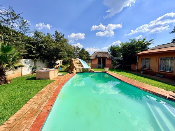 5 Bedroom House