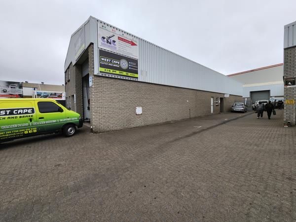 170  m² Industrial space