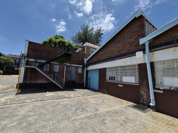 839  m² Industrial space