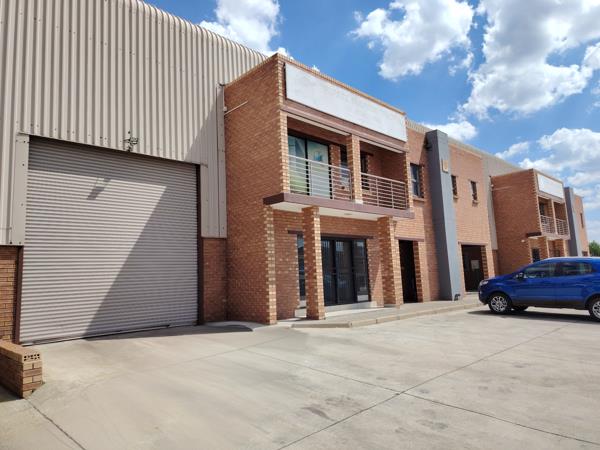 595  m² Industrial space