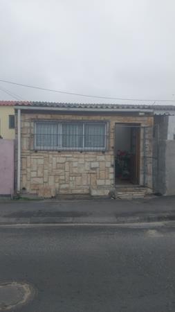 1 Bedroom House