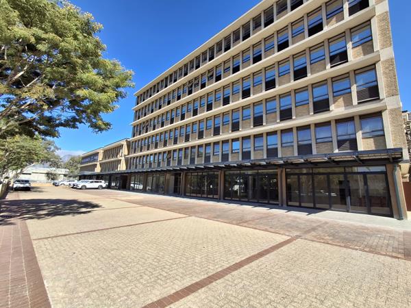 16  m² Commercial space