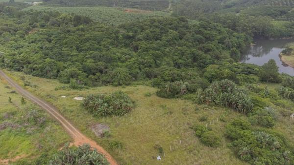 5 500 m² Land