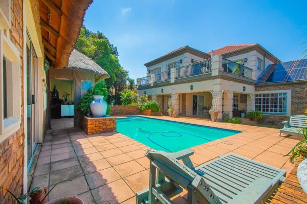 6 Bedroom House