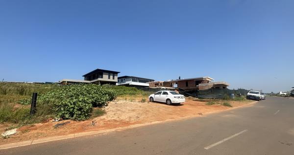 711 m² Land