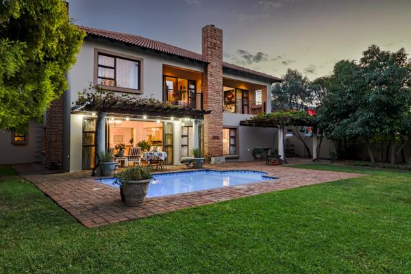 5 Bedroom House