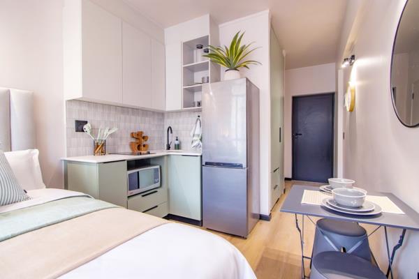 Studio Apartment