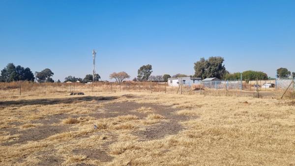 11 ha Commercial Farm