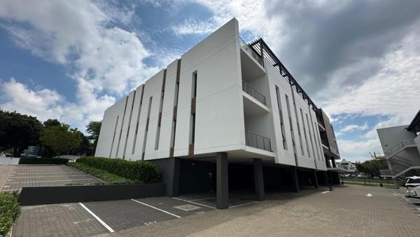 376  m² Commercial space