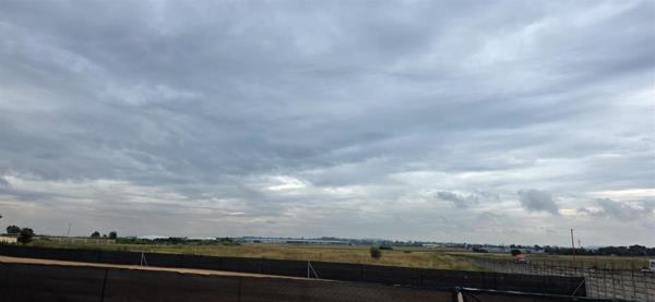 8 ha Commercial Farm