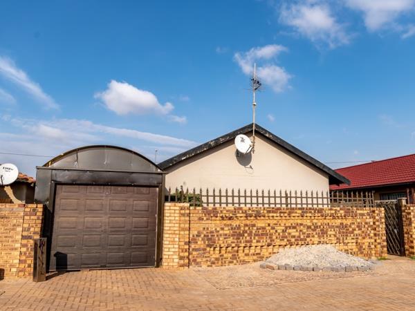 1 Bedroom Garden Cottage