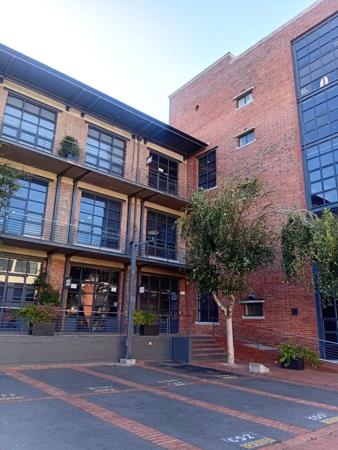 520  m² Commercial space