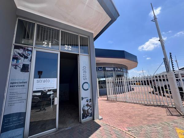 81  m² Commercial space