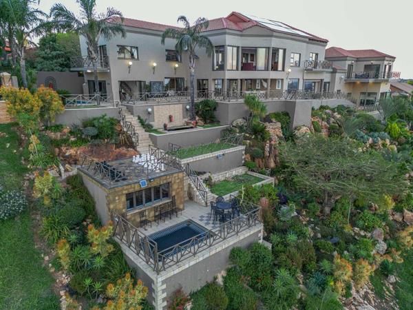 6 Bedroom House