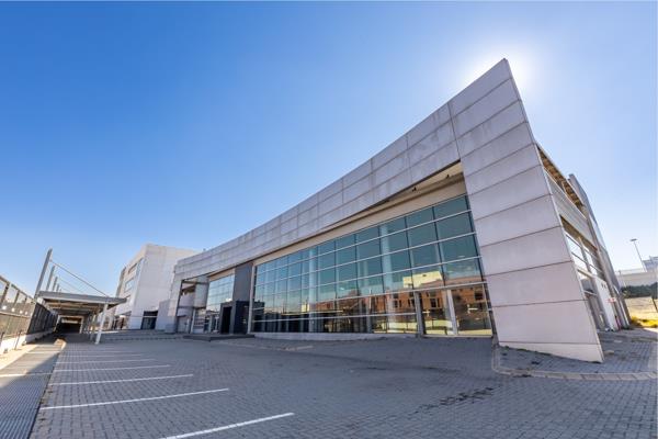 6 376  m² Commercial space