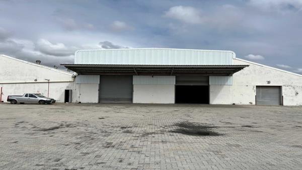 2 040  m² Industrial space