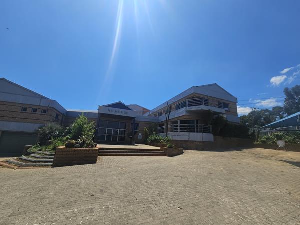 8 120  m² Industrial space