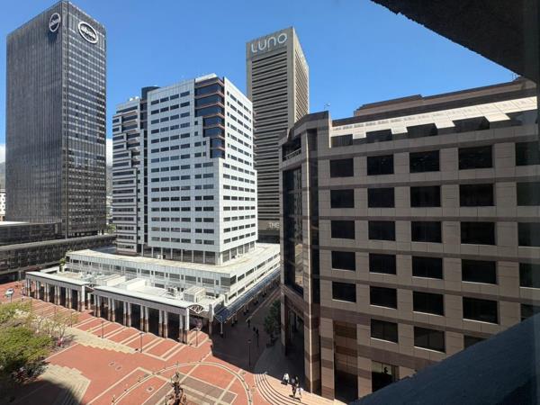 160  m² Commercial space