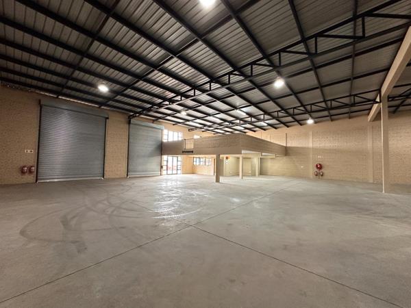 712  m² Industrial space