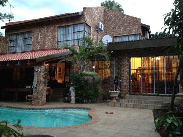 5 Bedroom House
