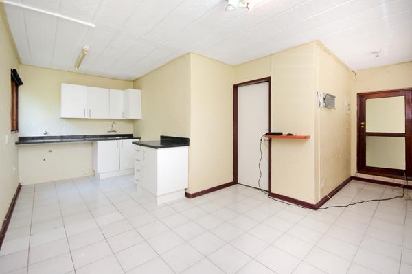 Bachelor apartment