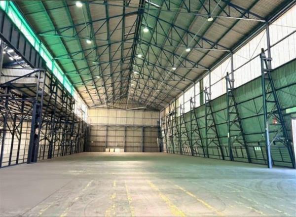 21 000  m² Industrial space