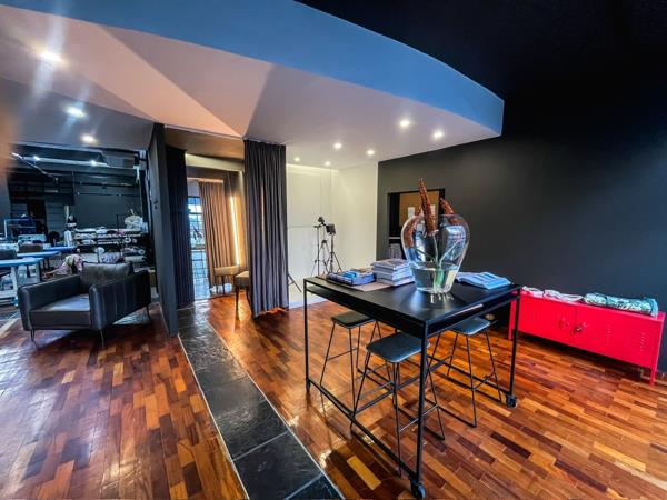 260  m² Commercial space