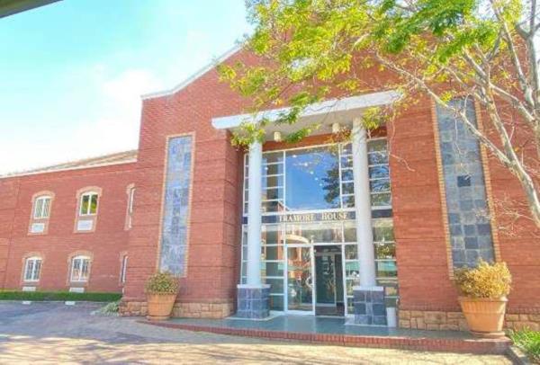 25  m² Commercial space