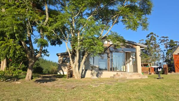 8.1 ha Smallholding