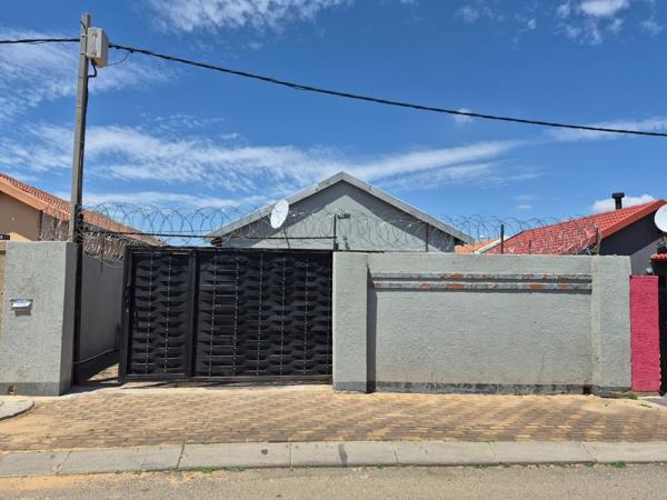 2 Bedroom House