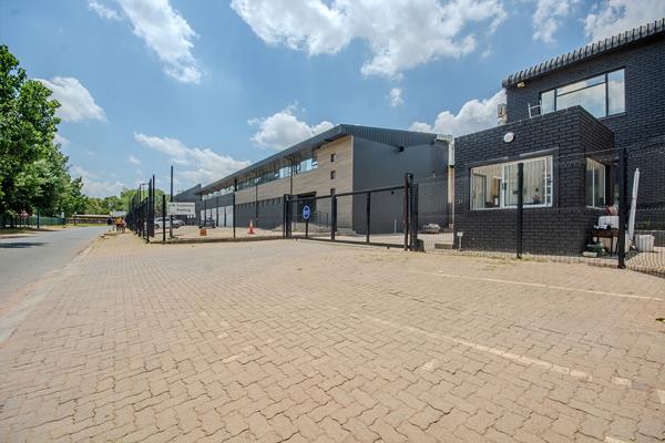 2 169 m² Commercial space