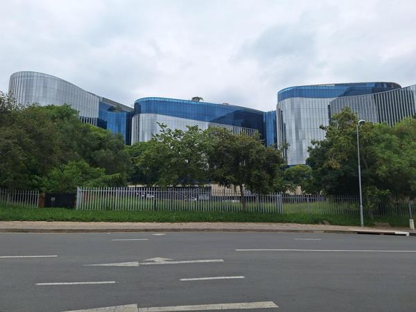 4 000 m² Commercial space