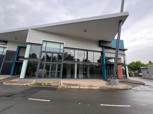 406  m² Commercial space