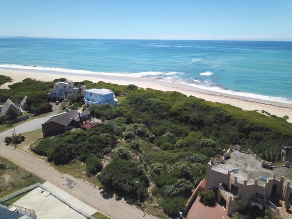 837 m² Land