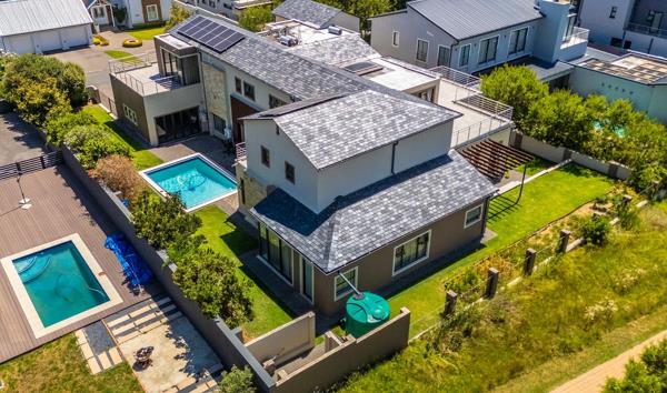 5 Bedroom House