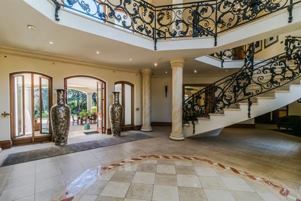 7 Bedroom House