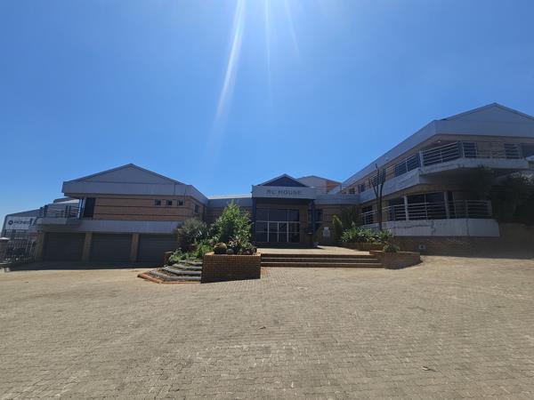 8 120  m² Industrial space