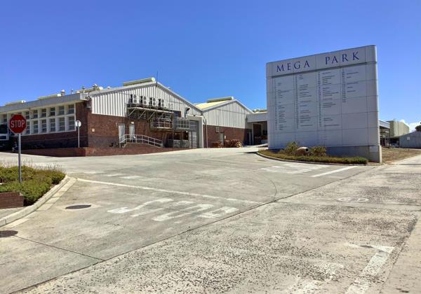 1 024  m² Industrial space