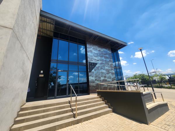 2 596 m² Industrial space