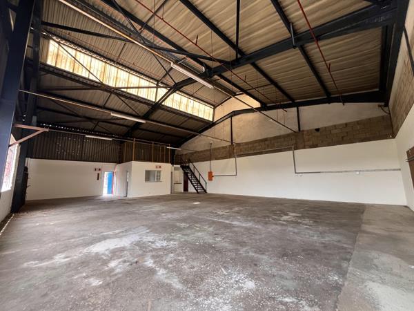 230 m² Industrial space