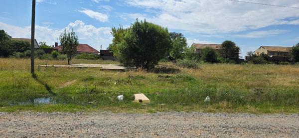 1 308 m² Land