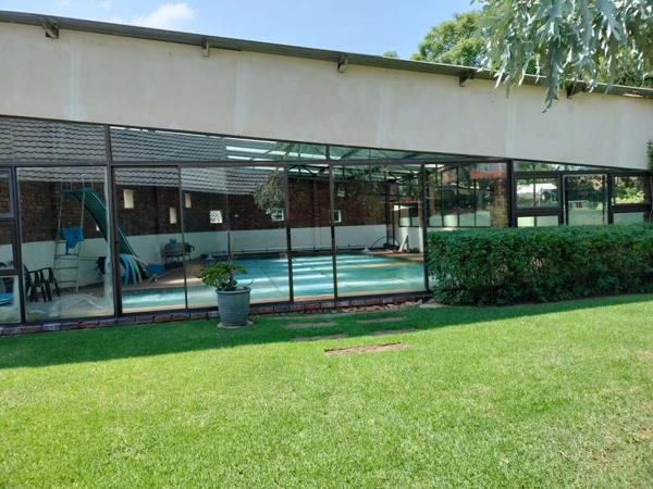 460  m² Commercial space