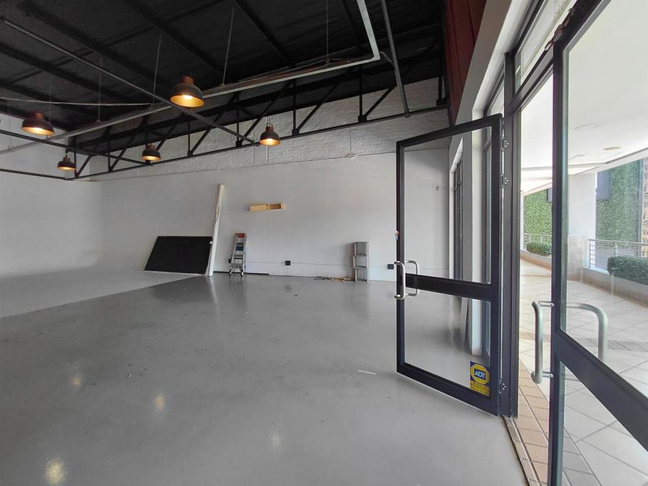 100 m² Retail Space
