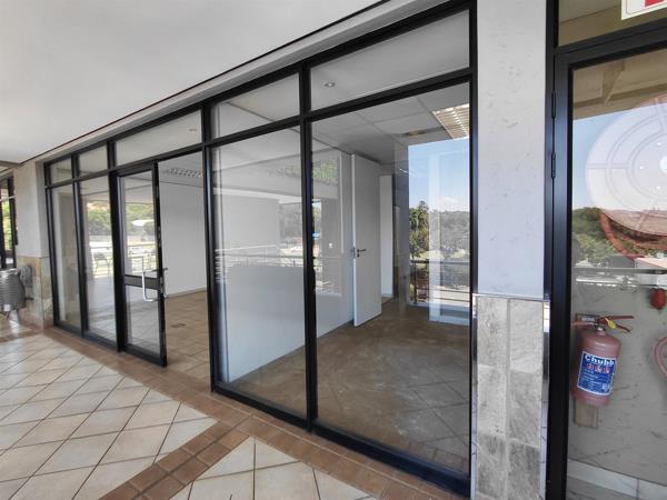 215  m² Office Space