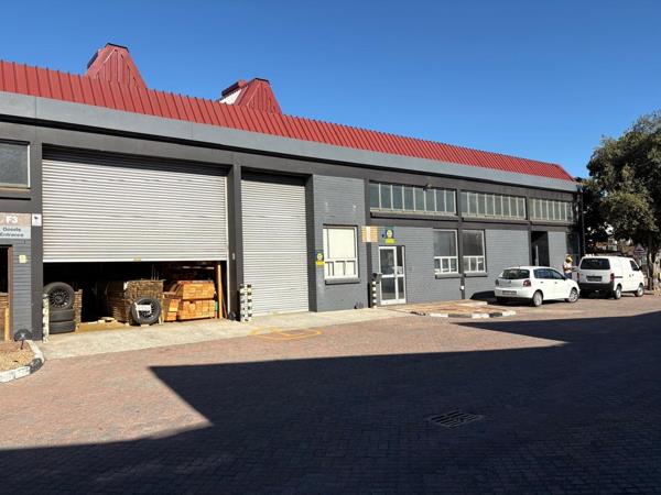382 m² Commercial space