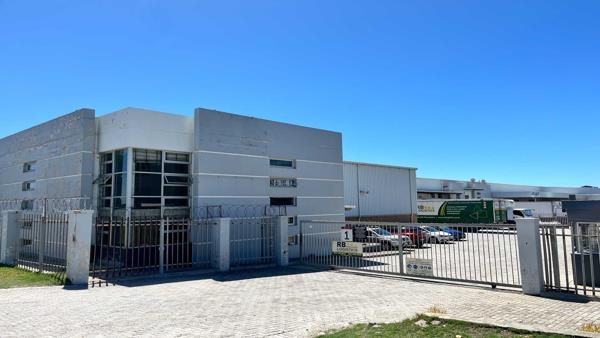 2 203 m² Industrial space
