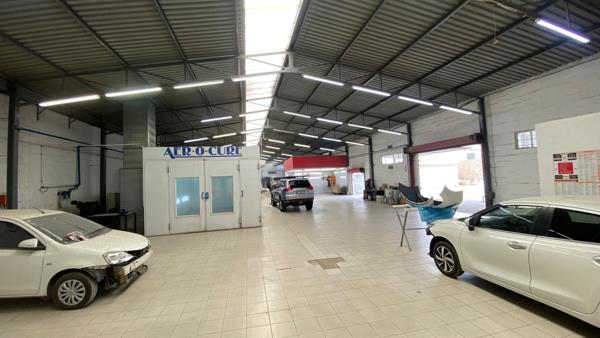 1 454  m² Commercial space